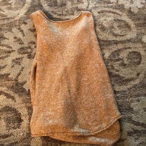 I am selling a long sleeved thin sweater